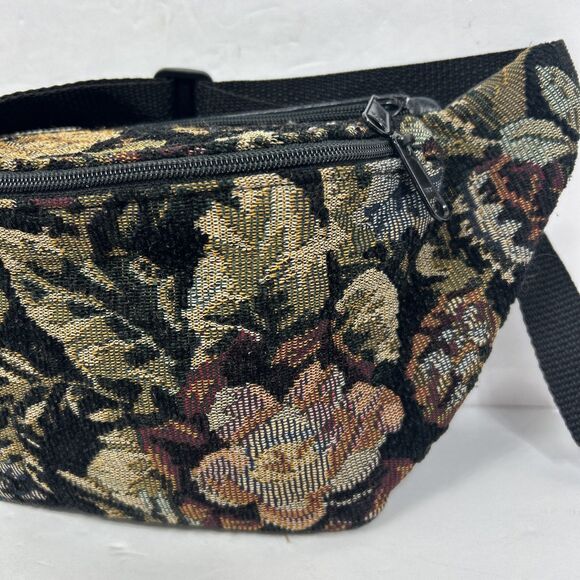 Vintage Floral Tapestry Bum Bag Fanny Pack Waist Zip Pockets Bloomcore Cottage - Picture 2 of 16
